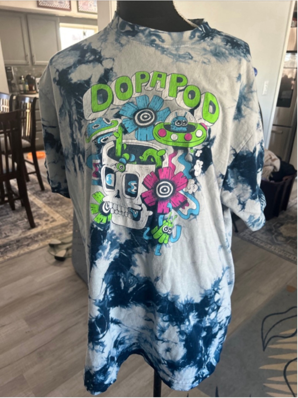 Men's Shaka Wear Tie-Dye Short Sleeve Tee L Blue White